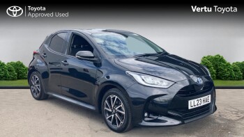 Toyota Yaris 1.5 Hybrid Design 5dr CVT Hybrid Hatchback
